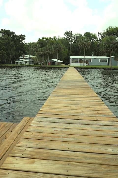 St Johns River Retreat Unit 1 Crescent City Bagian luar foto